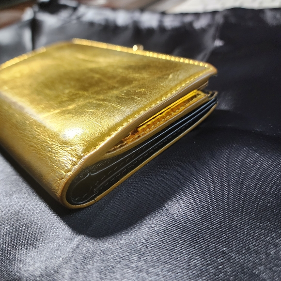 Jil Sander Gold Metallic Goji Wallet - Picture 3 of 13